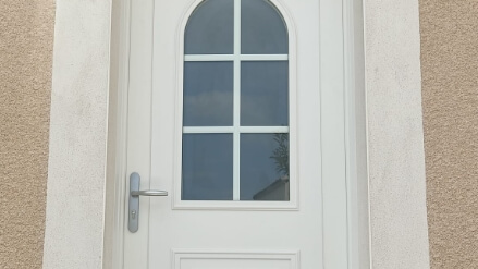 Porte d'entrée PVC